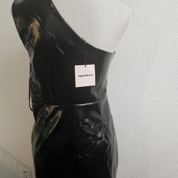 Superdown revolve ella mini faux leather vinyl trinity matrix dress Nwt Size Sm - Picture 5 of 7